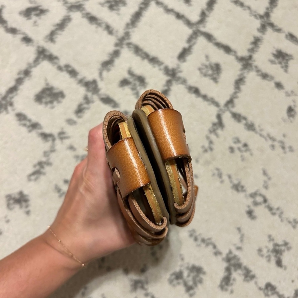 Old Navy Huarache sandals